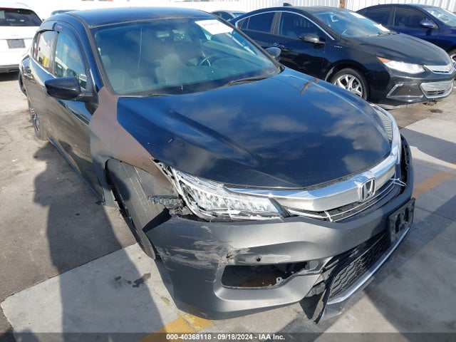 Honda ACCORD LX 2017 1HGCR2F32HA014120 Image 6