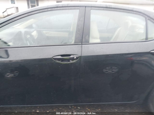 Toyota COROLLA LE 2018 2T1BURHE5JC010239 Image 14