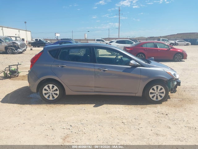 Hyundai ACCENT SE 2017 KMHCT5AE7HU345215 Image 13