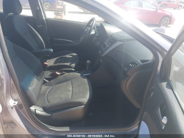 Hyundai ACCENT SE 2017 KMHCT5AE7HU345215 Image 5