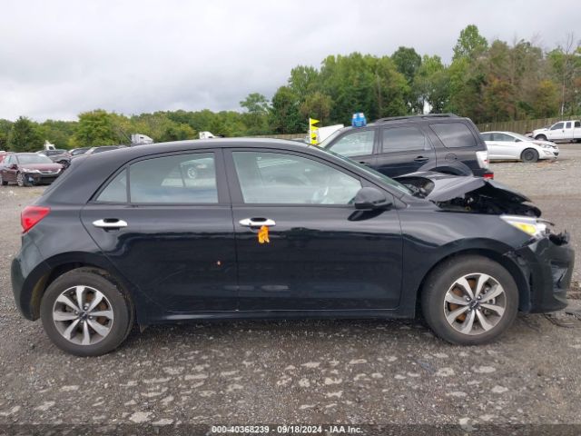 3KPA25AD1NE505797 KIA Rio 5-door S