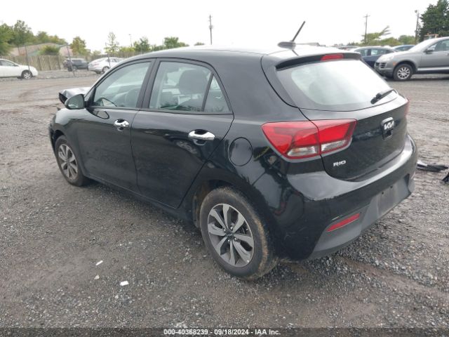 3KPA25AD1NE505797 KIA Rio 5-door S