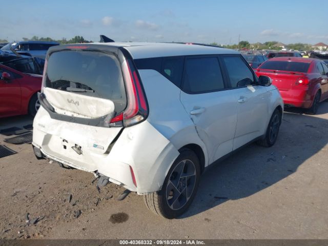 KNDJ33AU5P7872481 KIA SOUL EX