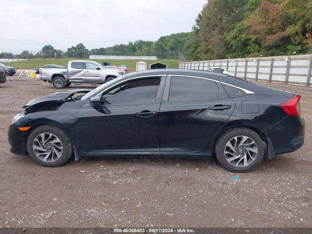 Honda CIVIC EX 2018 19XFC2F75JE041024 Image 14