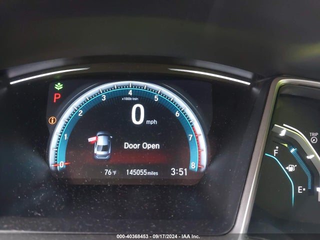 Honda CIVIC EX 2018 19XFC2F75JE041024 Image 15