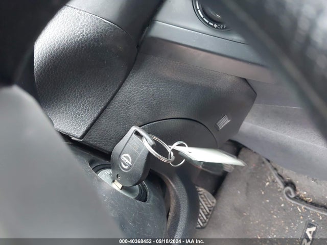 Nissan SENTRA S 2017 3N1AB7AP2HY411388 Image 11