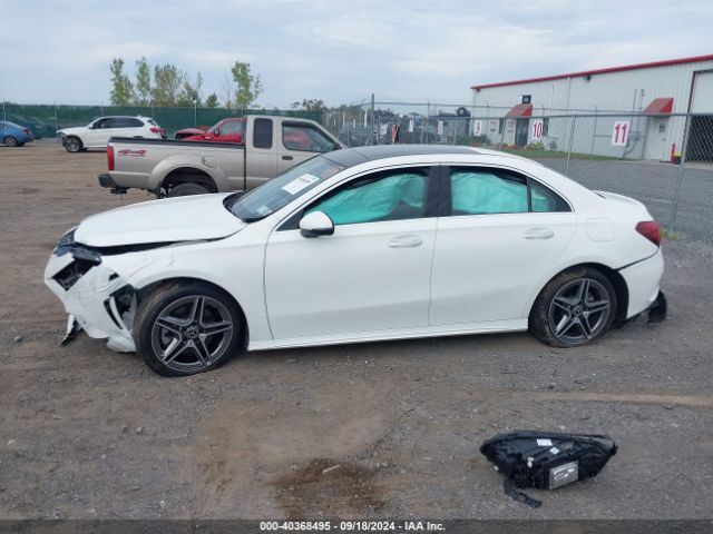 W1K3G4FB7NJ362794 Mercedes-Benz A 220 4matic