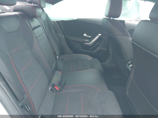 W1K3G4FB7NJ362794 Mercedes-Benz A 220 4matic