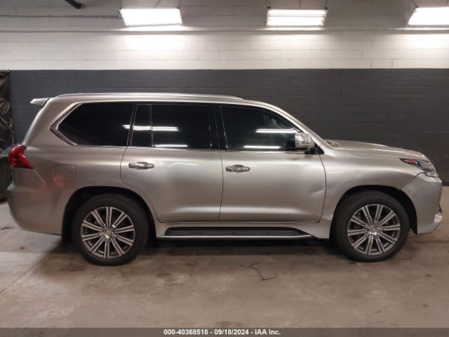 JTJHY7AX1H4239798 Lexus LX 570