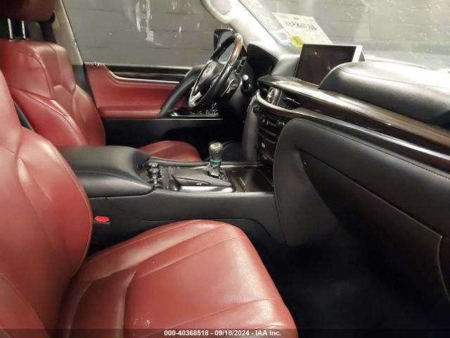 JTJHY7AX1H4239798 Lexus LX 570