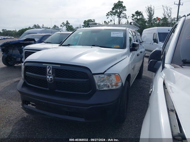 1C6RR6FT2KS702126 RAM 1500 Classic Tradesman Quad Cab 4x2 6'4 Box