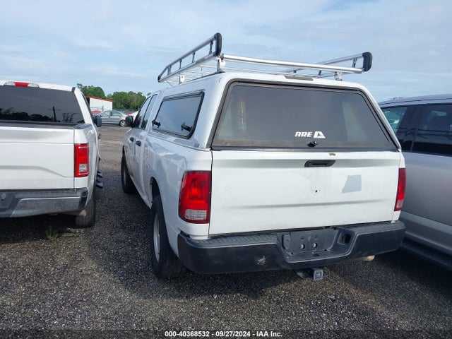 1C6RR6FT2KS702126 RAM 1500 Classic Tradesman Quad Cab 4x2 6'4 Box