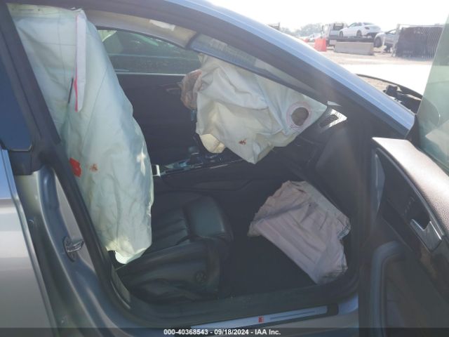 WAUENCF52KA070671 Audi A5 45 Premium