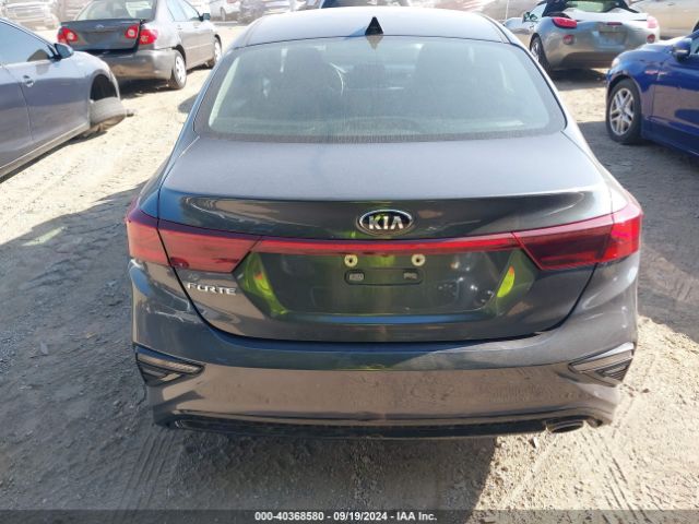 3KPF24AD7KE126119 KIA Forte Lxs