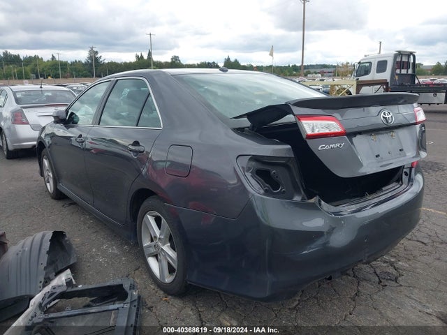 Toyota CAMRY SE 2014 4T1BF1FK0EU772466 Image 3