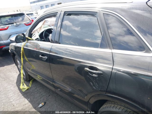 WA1EFCFS3FR012883 Audi Q3 2.0t Premium Plus