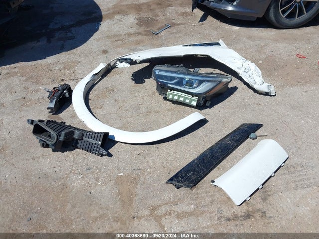 JN8AZ2AF1P9757444 Infiniti Qx80 Premium Select