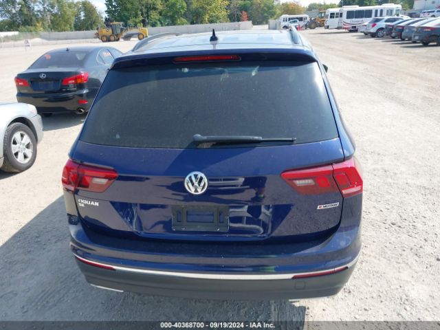 3VV2B7AX2MM025543 Volkswagen Tiguan 2.0t Se/2.0t Se R-line Black/2.0t Sel