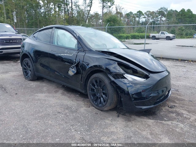 2024 TESLA MODEL Y 7SAYGDED2RF023959 Photo 0