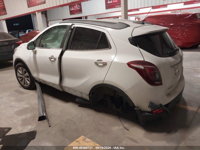 Buick Encore Preferred 2018 KL4CJASBXJB662439 Image 3