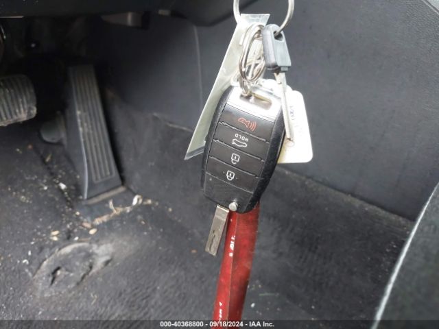 5XXGT4L35JG241104 KIA Optima S