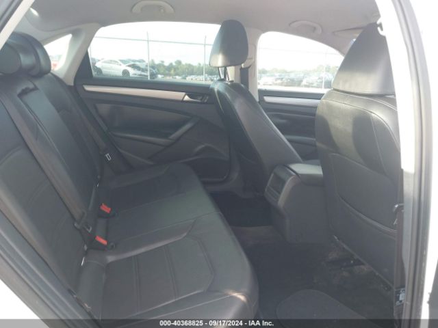 1VWAT7A32FC066213 Volkswagen Passat 1.8t Wolfsburg Edition