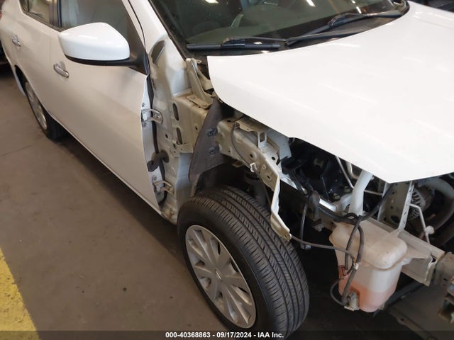 Nissan Versa 1.6 Sv 2018 3N1CN7AP3JL823046 Image 16