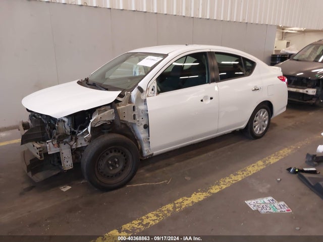 Nissan Versa 1.6 Sv 2018 3N1CN7AP3JL823046 Image 2