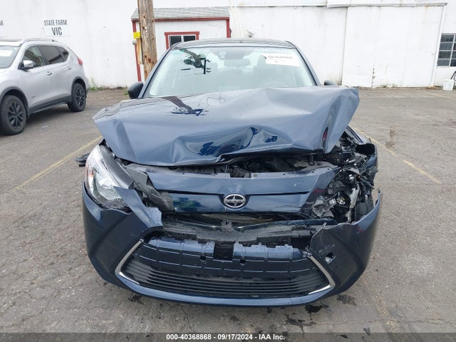 Scion IA 2016 3MYDLBZV6GY112435 Image 11