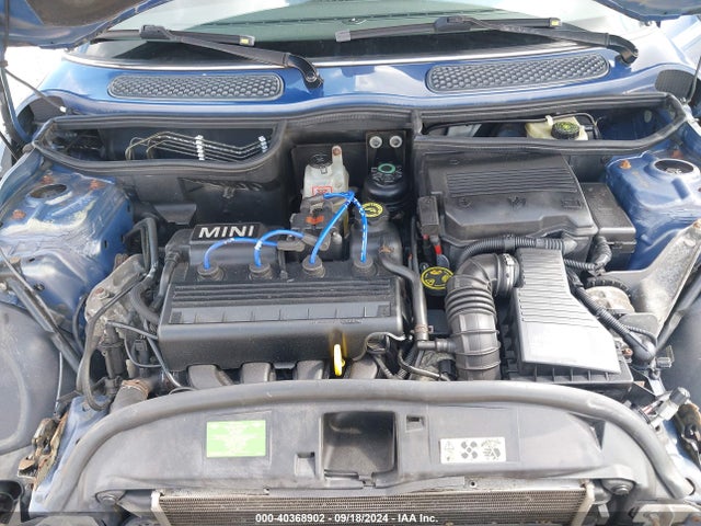 2005 MINI COOPER WMWRF335X5TF62606 Photo 9