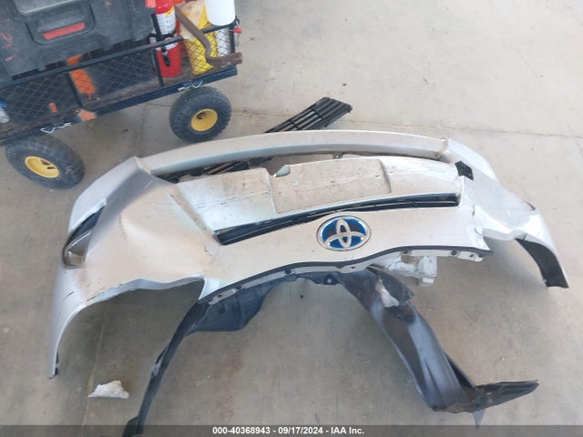 Toyota Prius C Two 2014 JTDKDTB37E1563988 Image 12