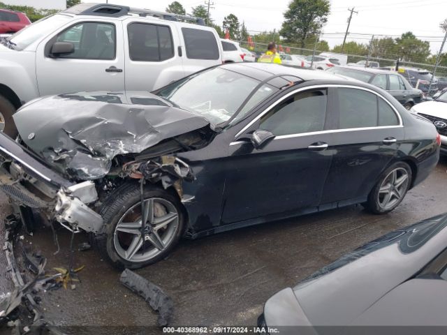 WDDZF4KB5KA541138 Mercedes-Benz E 300 4matic