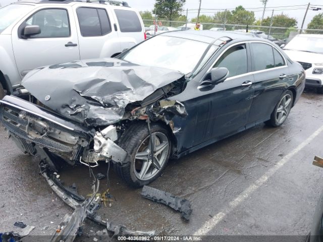 WDDZF4KB5KA541138 Mercedes-Benz E 300 4matic
