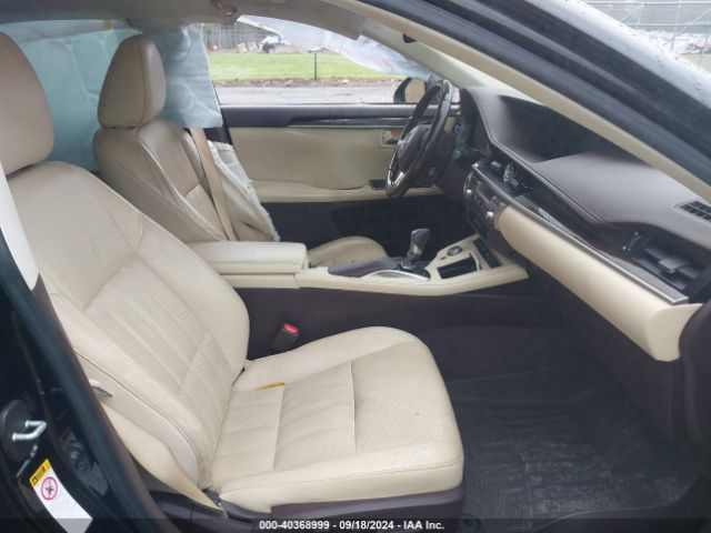 JTHBK1GGXG2230170 Lexus ES 350