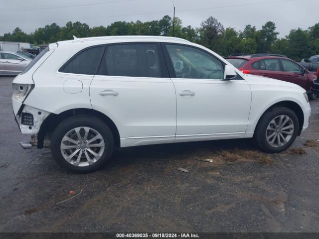 WA1LFAFP7FA119831 Audi Q5 2.0t Premium