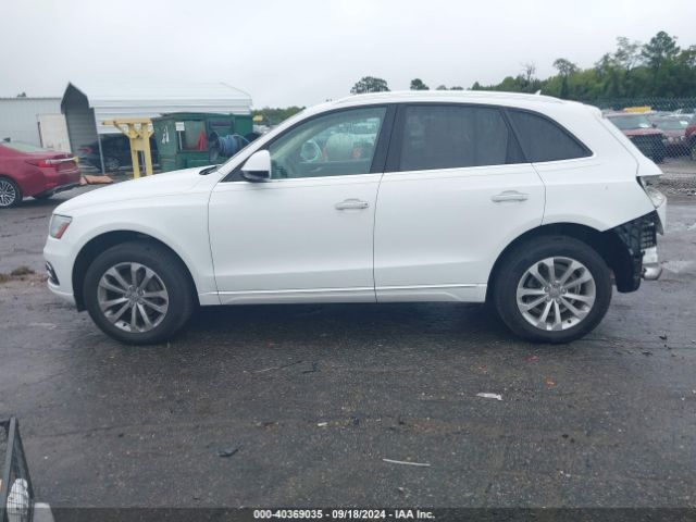 WA1LFAFP7FA119831 Audi Q5 2.0t Premium