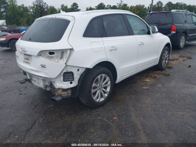 WA1LFAFP7FA119831 Audi Q5 2.0t Premium
