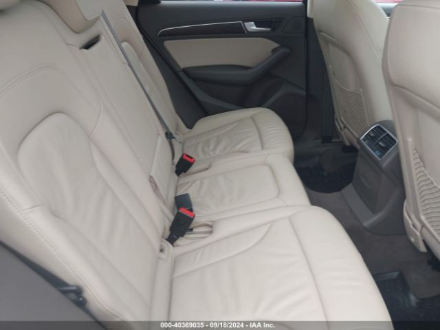 WA1LFAFP7FA119831 Audi Q5 2.0t Premium