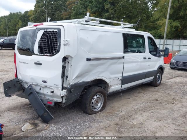 1FTYE2YM1JKB16160 Ford Transit-150