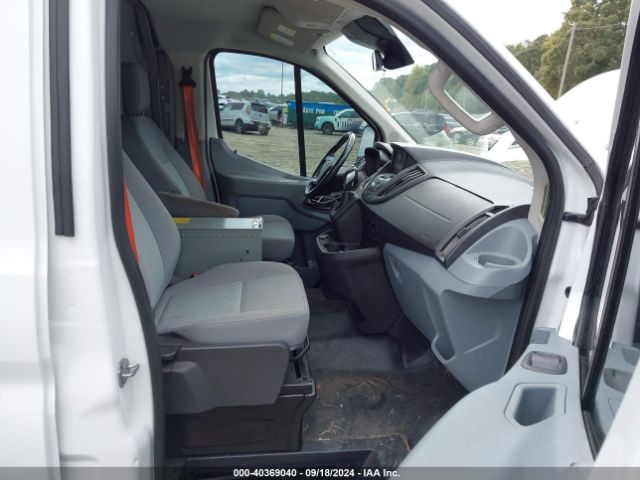 1FTYE2YM1JKB16160 Ford Transit-150