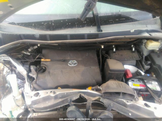 5TDYK3DC5FS641038 Toyota Sienna Xle 8 Passenger