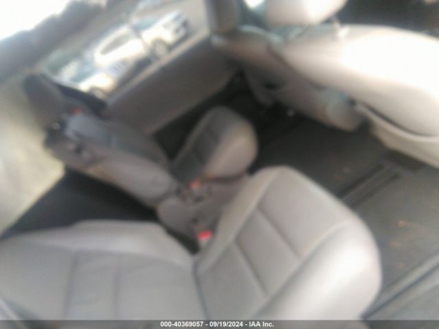 5TDYK3DC5FS641038 Toyota Sienna Xle 8 Passenger