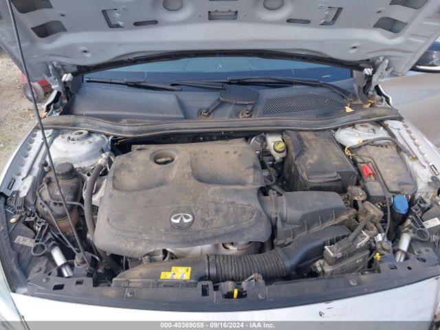 SJKCH5CR0HA018398 Infiniti Qx30 Premium