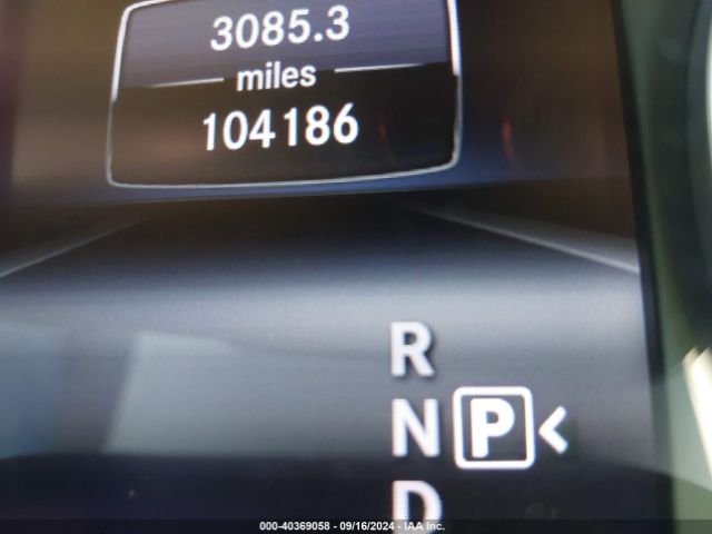 SJKCH5CR0HA018398 Infiniti Qx30 Premium