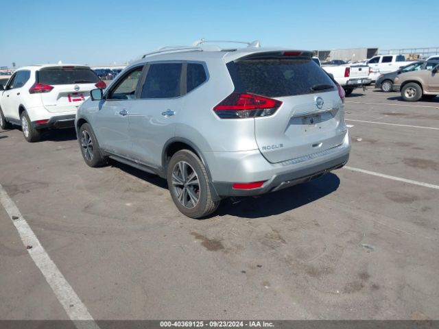 5N1AT2MVXJC824726 Nissan Rogue Sl