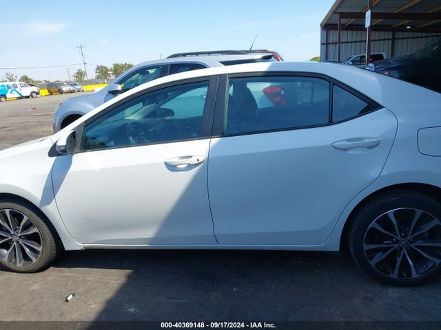 Toyota COROLLA SE 2019 5YFBURHEXKP860322 Image 14