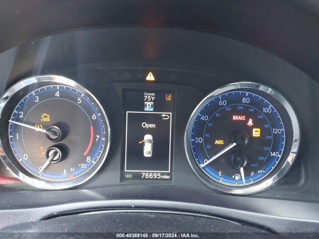 Toyota COROLLA SE 2019 5YFBURHEXKP860322 Image 7