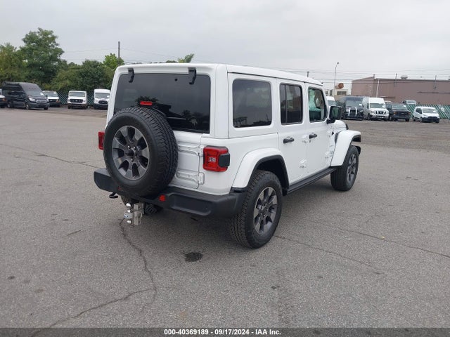 1C4HJXEG9LW162810 Jeep Wrangler Unlimited Sahara 4x4