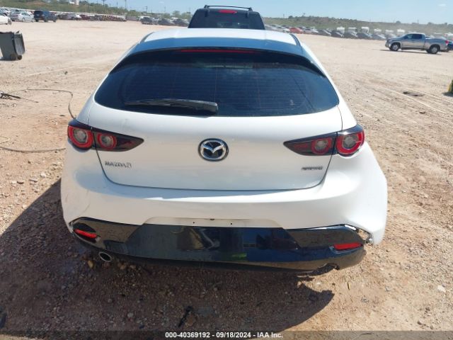 JM1BPAKL3N1512256 Mazda Mazda3 Select