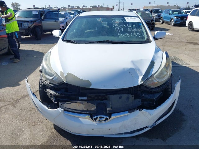 Hyundai ELANTRA SE 2016 5NPDH4AE2GH717816 Image 12